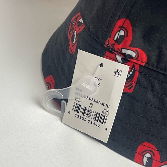 NWT Keith Haring Heart Bucket Hat - Picture 4 of 8